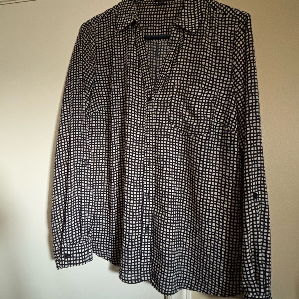 The Limited Black and White Patterned Blouse